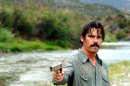 No%20country%20brolin%20horiz.jpg
