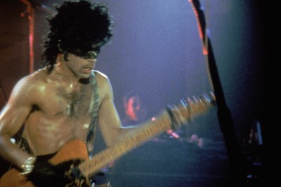 _Users_frpsabbah_Desktop_purple_rain_33533PRPHOTO2_copie.jpg