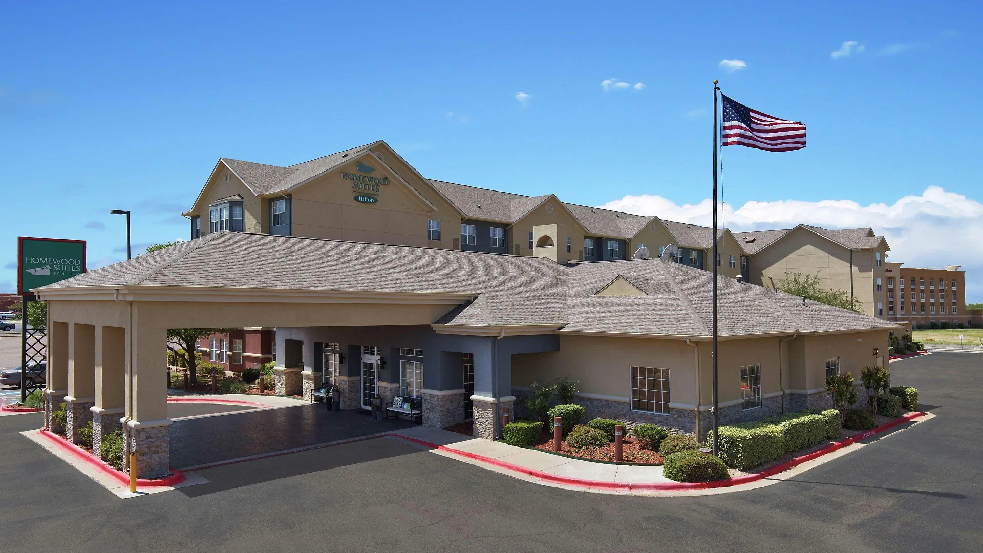 6 Business Hotels Near IHS Hospital of Lubbock That Deliver