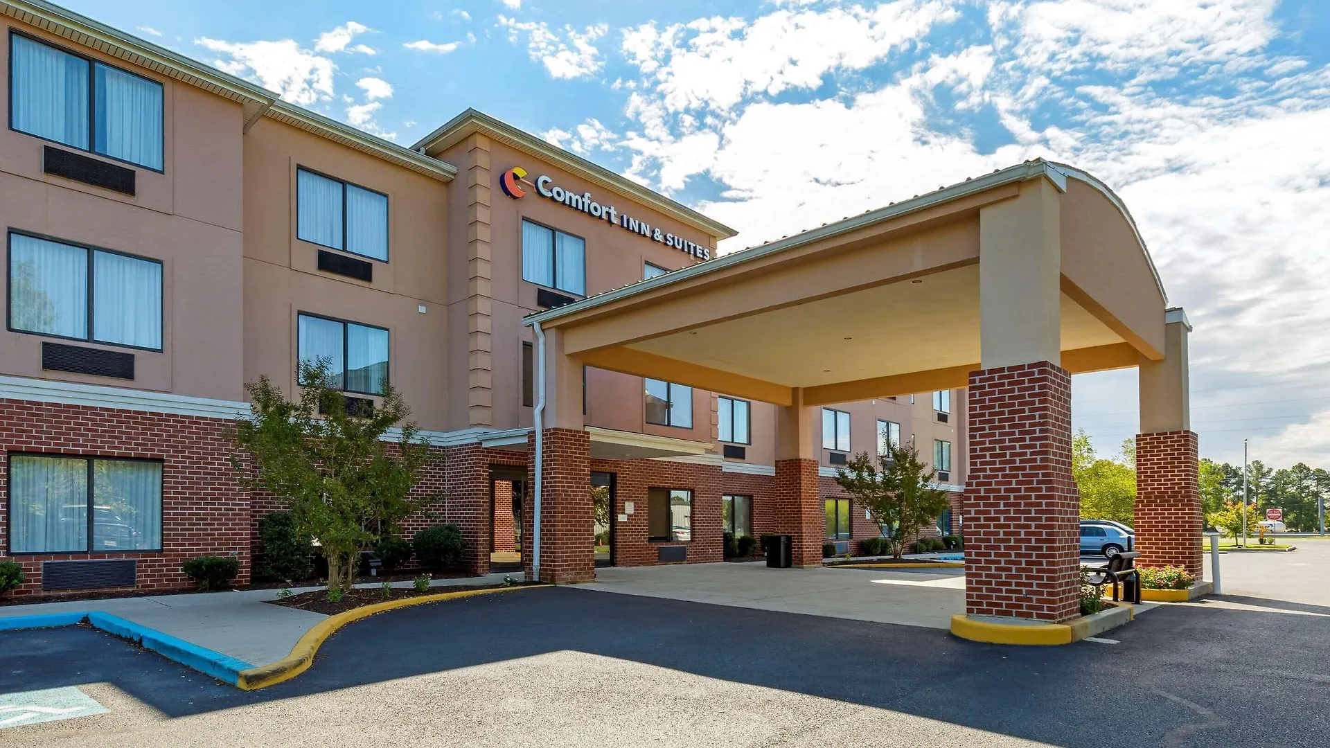 Staying In Maryland: 13 Three-Star Hotels Compared